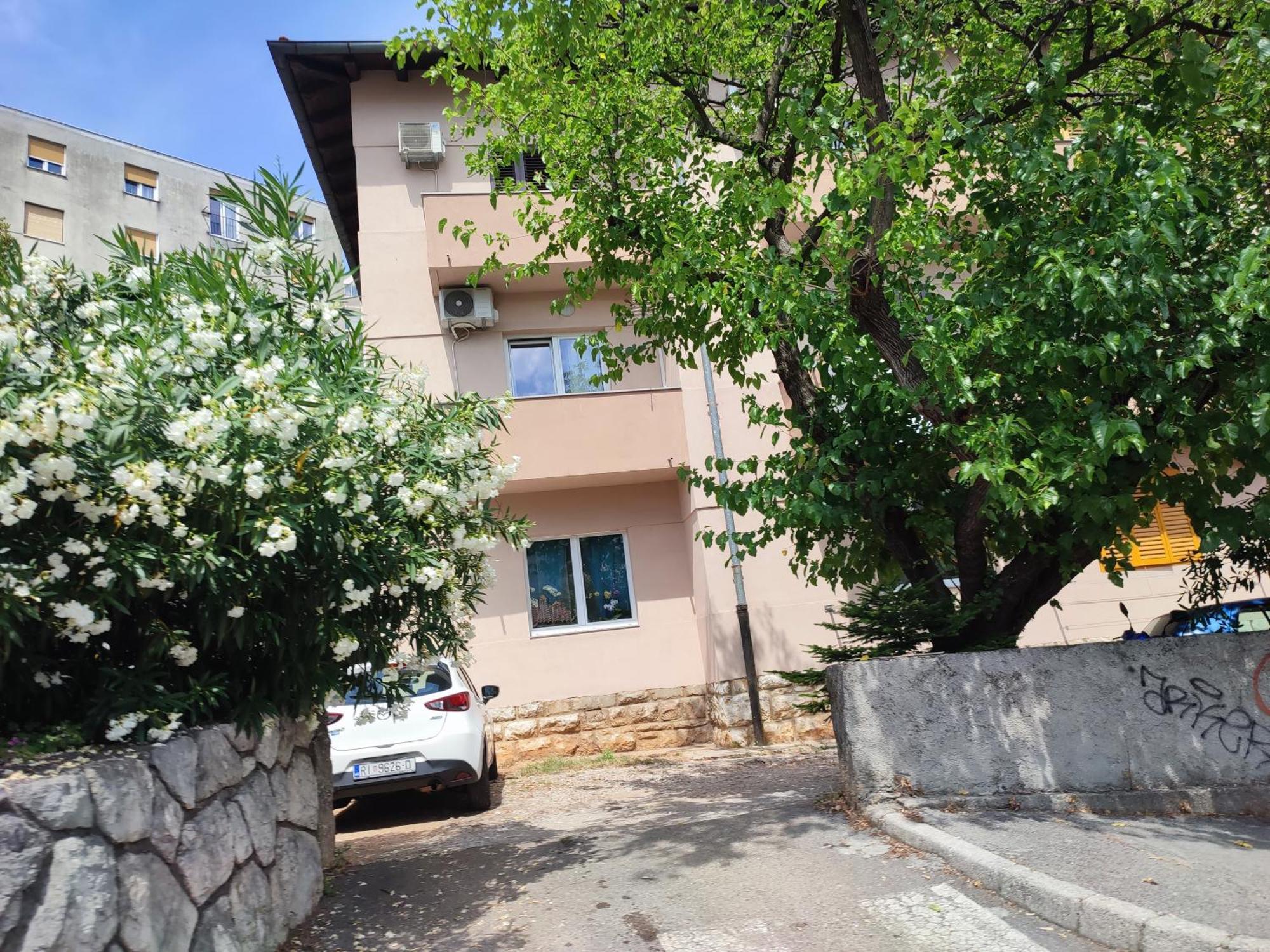 Fami Superior One Bedroom Apartment غييكا المظهر الخارجي الصورة